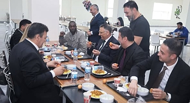 NEVRUZ SOFRASI KAMPÜSTE KURULDU: GELENEK, DAYANIŞMA VE RENKLİ GÖRÜNTÜLER