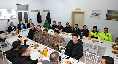 Tuzluca’da Emniyet Teşkilatı İftar Sofrasında Buluştu