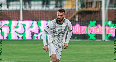 IĞDIR FK EVİNDE KAYBETTİ: TARAFTAR TEPKİ GÖSTERDİ