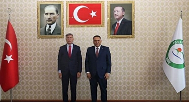 Iğdır İçin Elini Taşın Altına Koyan Değil, Altında Kalan Lazım