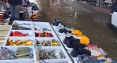 Iğdır Yağmura Teslim: Şehir Merkezi Göle Döndü!