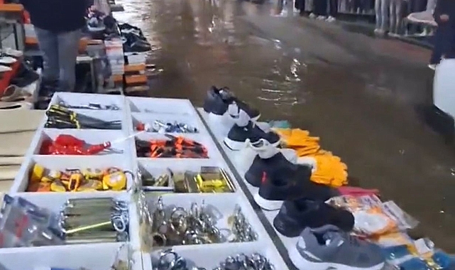 Iğdır Yağmura Teslim: Şehir Merkezi Göle Döndü!