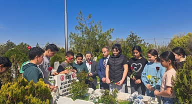 KARAKOYUNLU’DA ŞEHİTLER UNUTULMADI: ANLAMLI ZİYARET