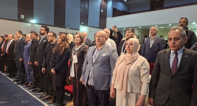 MARDİN MEDYANIN MERKEZİ OLDU: 130 GAZETECİ AYNI MASADA!