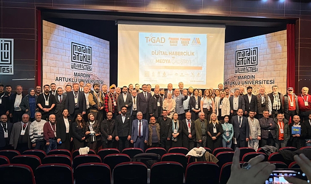 MARDİN MEDYANIN MERKEZİ OLDU: 130 GAZETECİ AYNI MASADA!