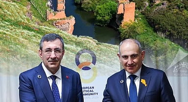 ANİ KÖPRÜSÜ İÇİN TARİHİ ADIM: TÜRKİYE VE ERMENİSTAN ORTAK RESTORASYONDA ANLAŞTI