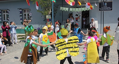 IĞDIR’DA ULUSLARARASI PROJE: “YEŞİL DİLLER” BULUŞMASI GERÇEKLEŞTİ