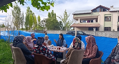 Iğdır'da Uyuşturucuyla Mücadele İçin   Karagöl Toplantılar Düzenledi.
