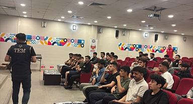 Iğdır Polisi Gençleri Bilinçlendirmeye Devam Ediyor