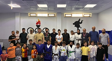 Judoda Aileler ve Sporcular Aynı Minderde Buluştu