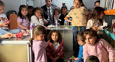 Karakoyunlu’da Minik Öğrencilere Kitap Sürprizi