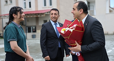 Vali Taşolar’dan Öğrencilere Moral Ziyareti