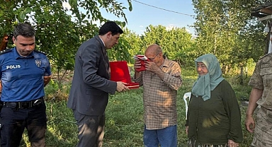 Babalar Günü’nde Şehit Babasına Anlamlı Ziyaret