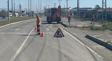 Karayolları Ekipleri Sanayi Yolunu Rahatlattı