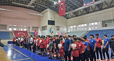 Minderde Iğdır Rüzgârı Esti: Sporcularımızdan Çifte Madalya