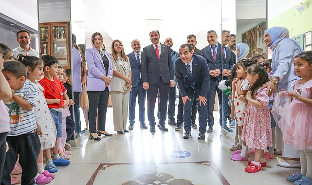 Vali Taşolar, Öğretmen ve Öğrencilerin Sesini Dinledi