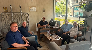 24 Temmuz'da Anlamlı Ziyaret: Esnaf Oda Başkanlarından Aras Gazetesi'ne Destek Mesajı