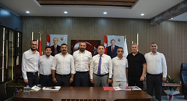 Eğitim-Bir-Sen'den İl Milli Eğitim Müdürü Nail Ekiz'e Hayırlı Olsun Ziyareti