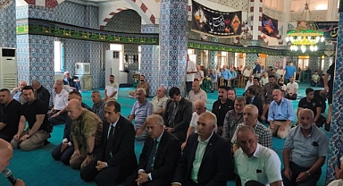 Iğdır'da Şehitler İçin Dualar Yükseldi