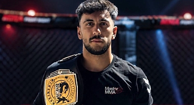  Iğdırlı Milli Sporcu Fırat Çekim, MMA'de Şampiyonluk Kemerini Kazandı