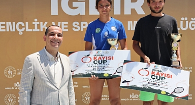 Kayısı Cup'ta Büyük Heyecan Sona Erdi: 176 Sporcu Kortta Ter Döktü